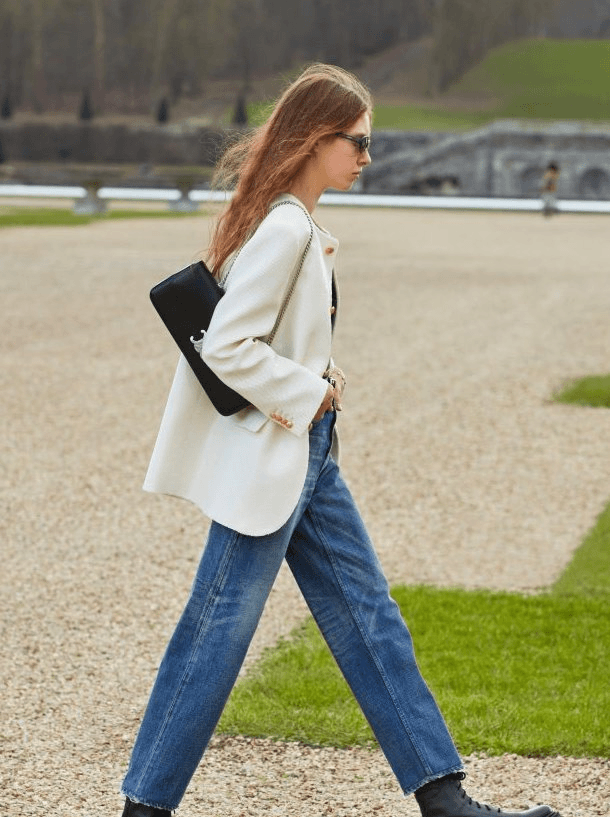 2021 秋冬手袋情報｜「長方型」手袋成大熱關鍵詞！Dior Bobby、Fendi Peekaboo 也迎來窄長版設計？