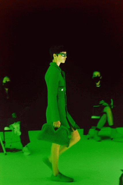 甚麼是 Bottega Green？Daniel Lee 在位 Bottega Veneta 3年為品牌開闢綠色基因！成為2021最潮流的時尚顏色
