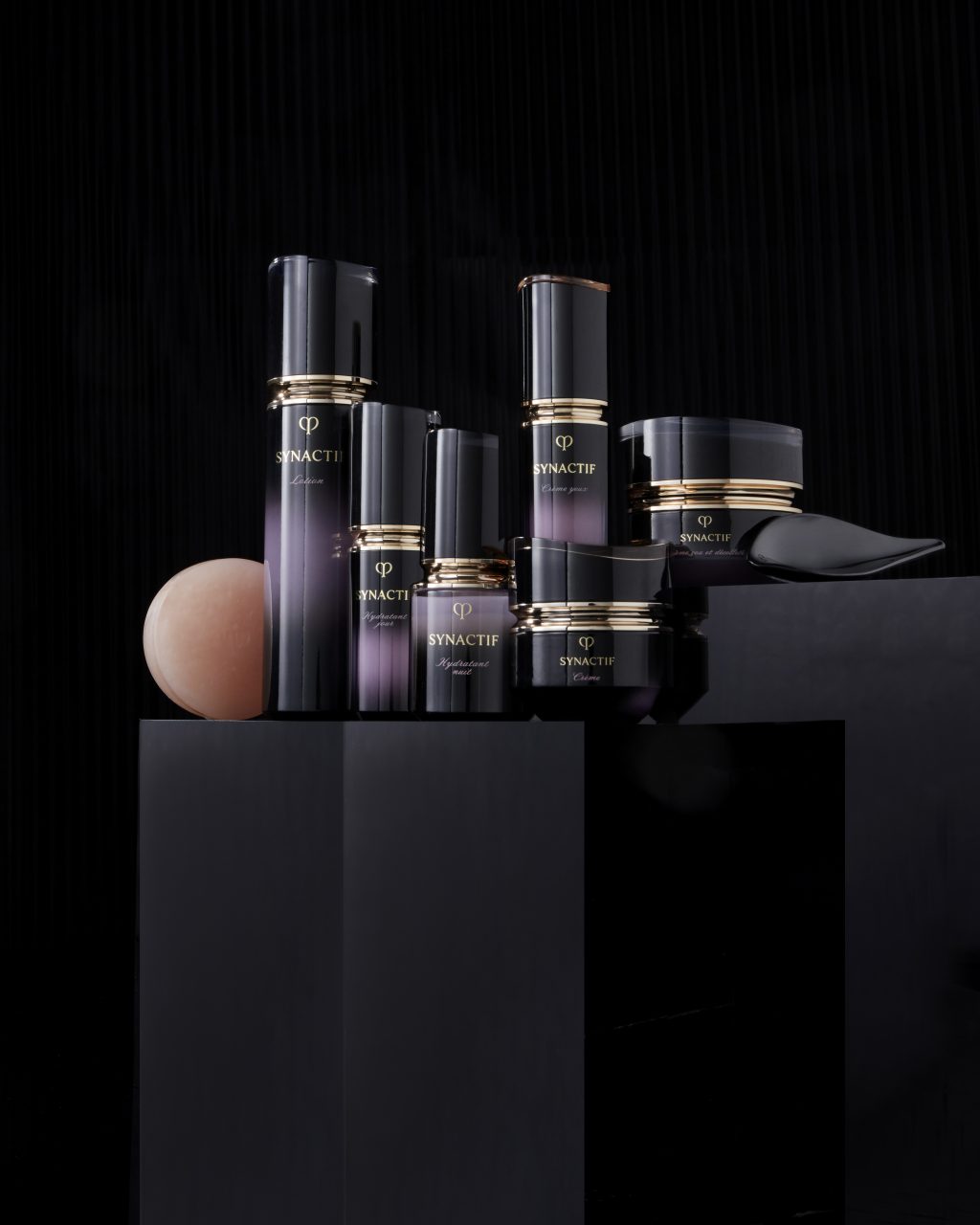 Clé de Peau Beauté以日本金繼美學概念修復肌膚  讓肌膚重生