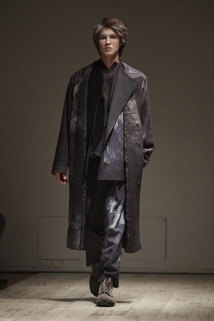 《孤獨的美食家》松重豐驚現 Yohji Yamamoto ,銀髮日本演員們詮釋時間與智慧關係|Fall 2022 Menswear