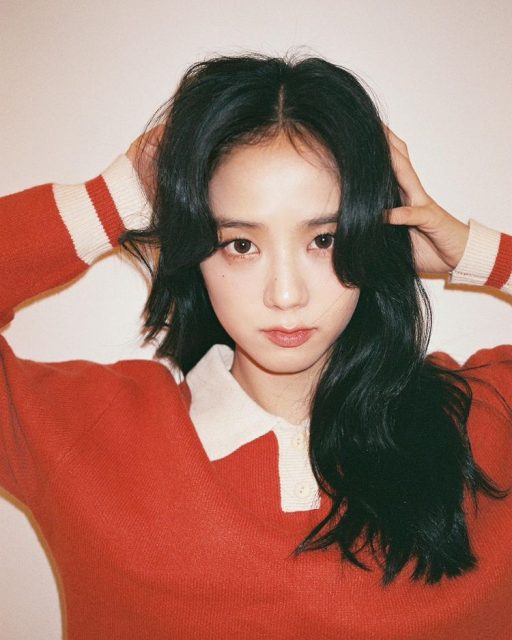 「零瑕疵」的盛世美顏!跟從 JISOO 5個護膚秘訣