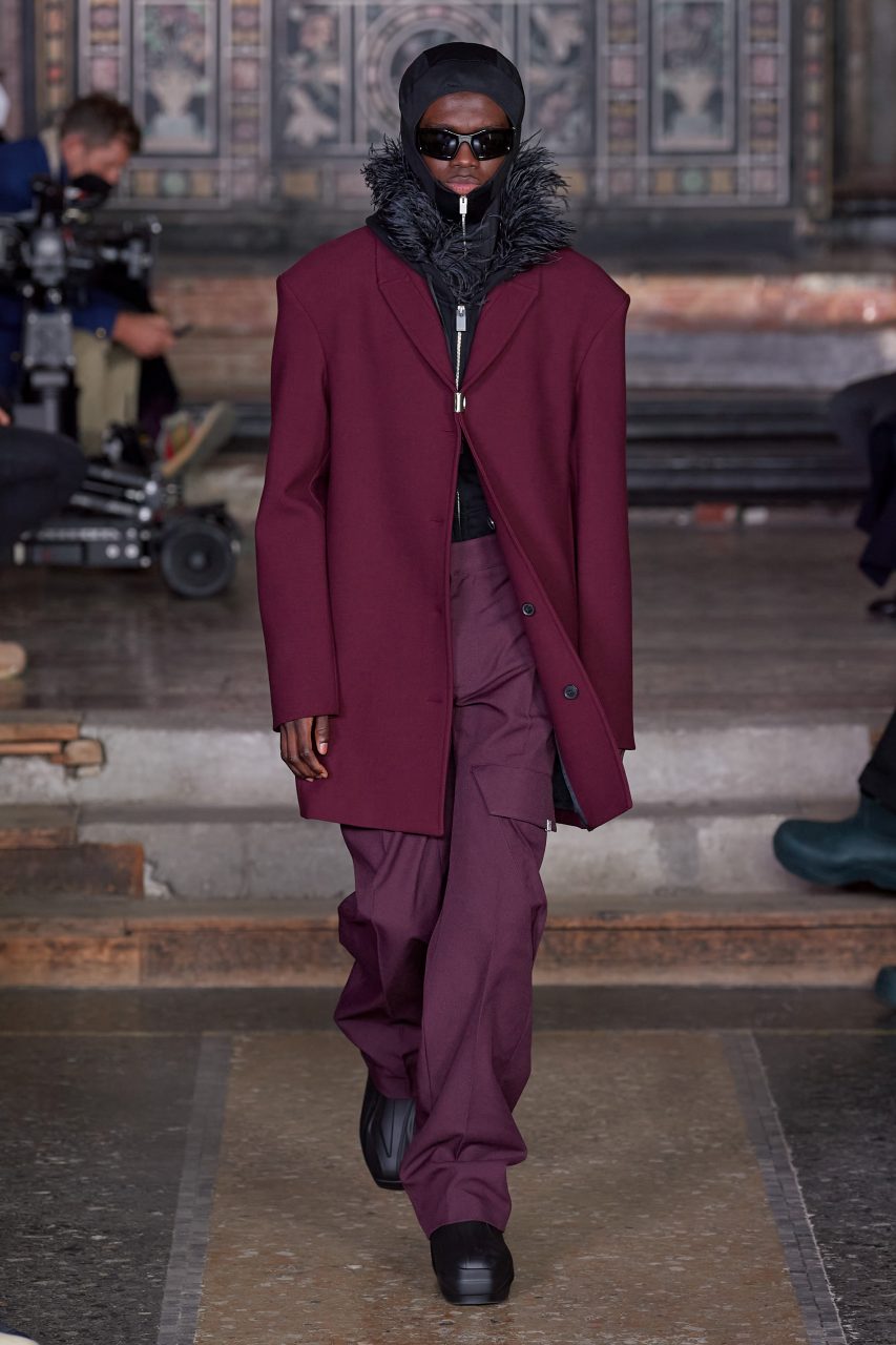 Matthew Williams 兩年後與 1017 Alyx 9SM 回歸米蘭注入簡約時尚感 | Fall 2022 Menswear