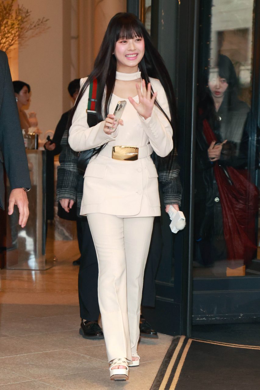 The Best Dressed K-pop Stars This Fashion Month