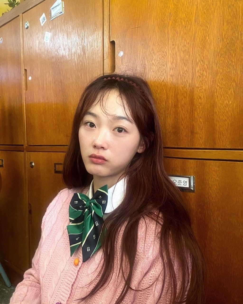 《殭屍校園》、《魷魚遊戲》高冷厭世臉李瑜美：由劉海到髮色的韓式髮型圖鑑