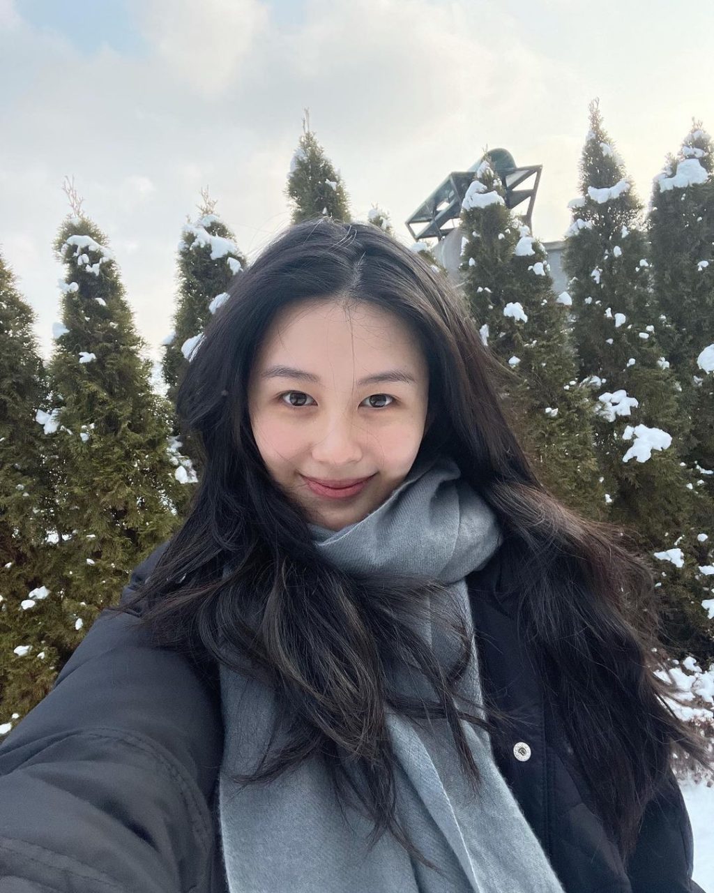 五分鐘即可瞬速完成簡約妝容：由沈月 Ayla Sham 親身分享她的日常美容程序 5 步曲