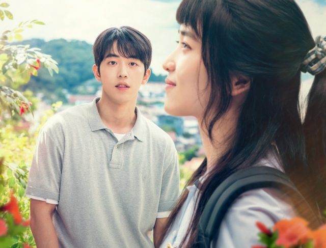 以擊劍為主題，金泰梨南柱赫演繹清純愛情｜Netflix 原創韓劇《二十五，二十一》2月11日播出