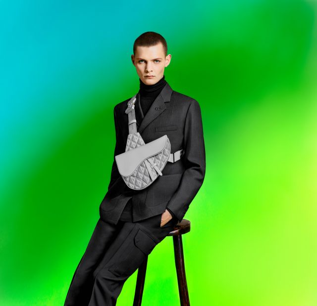 Dior Men 全新 CD Diamond 配件系列登場,向大師 Marc Bohan 圖騰鑽石圖騰致敬