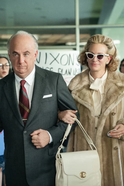 奧斯卡得獎者 Julia Roberts 《Gaslit》完整預告正式推出!扮演 Martha Mitchell 揭開美國總統 Richard Nixon 的醜聞女強人!