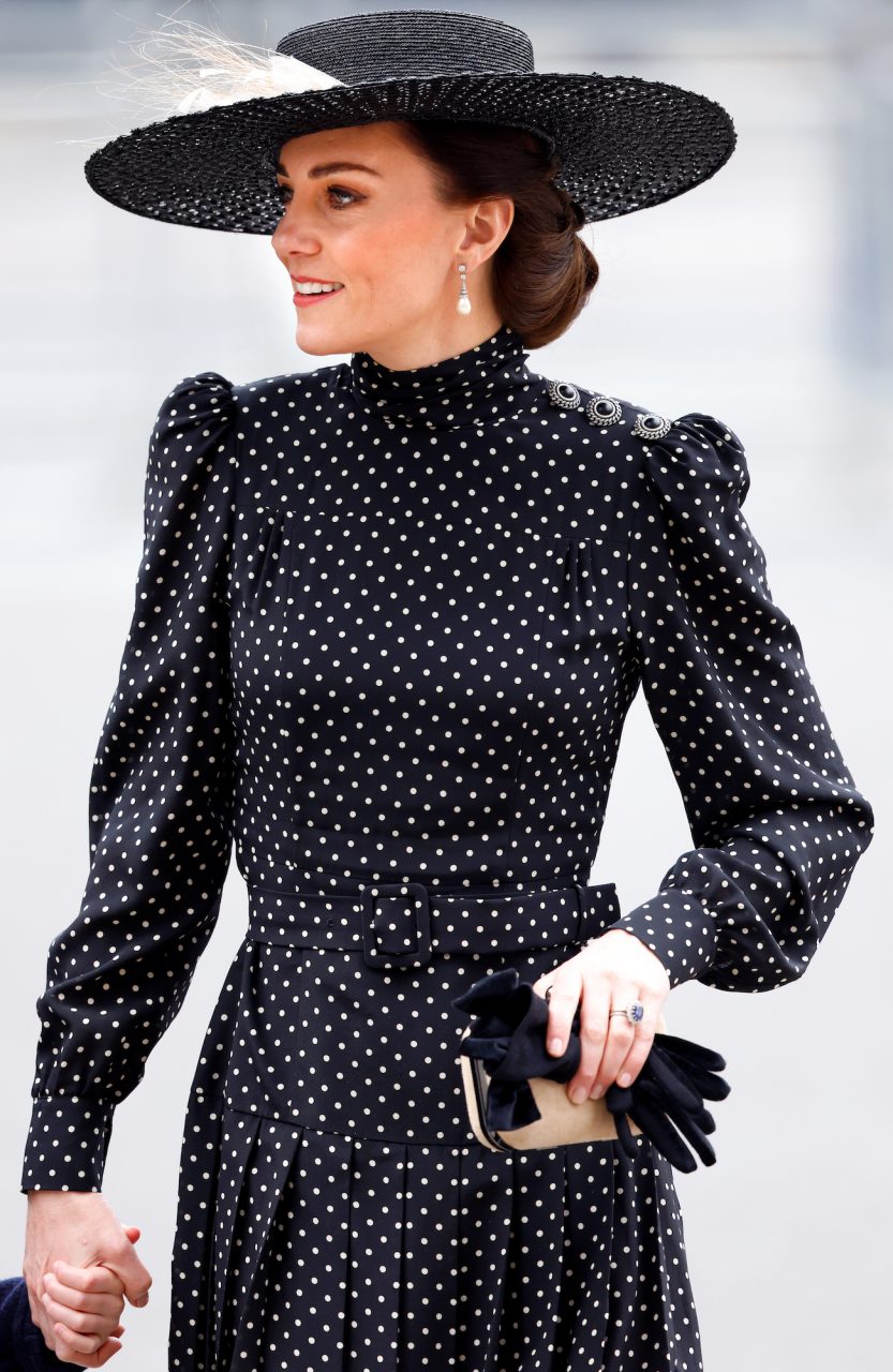 菲臘親王追悼會｜劍橋公爵夫人 Kate Middleton 1980年代復古造型現身，盡現戴安娜王妃影子