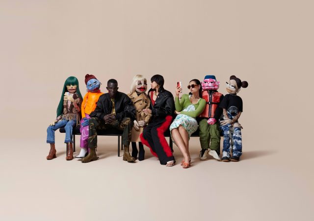 轉售平台將如何改變時尚界未來？不妨從 Vestiaire Collective 全新「時尚萬歲」形象說起⋯⋯