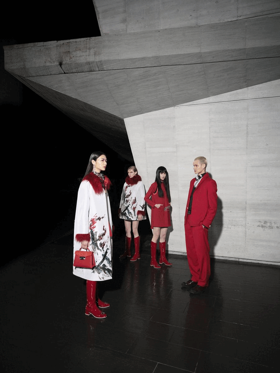 走進 Shiatzy Chen 光影旅程 將故事詩意化地呈現眼前｜Fall/Winter 2022