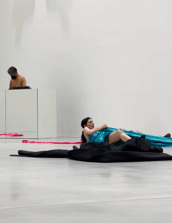 Bottega Veneta 再度攜手威尼斯雙年展舉行一連串活動！創意總監 Matthieu Blazy：「威尼斯是品牌的精神家園。 」