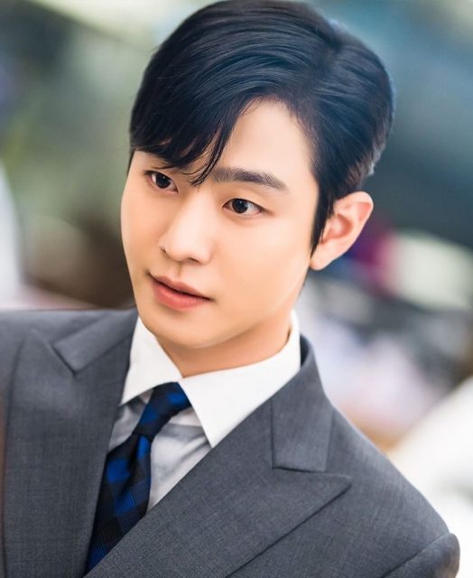 《社內相親》迎來大結局!男主角安孝燮又將出演韓版《想見你》?一起來看他的6個最佳影視角色