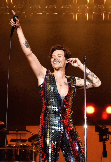 Coachella 2022|盤點 2NE1、宇多田光、Harry Styles、Megan Thee Stallion 等精彩最佳時裝時刻!