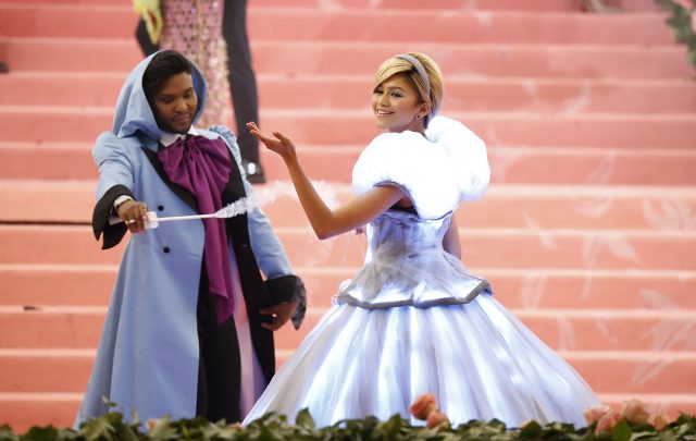 再等多一年!紅地毯天后 Zendaya 今年將缺席 2022 Met Gala 盛宴!透露出男友 Tom Holland 可能會在《Euphoria》第三季出現