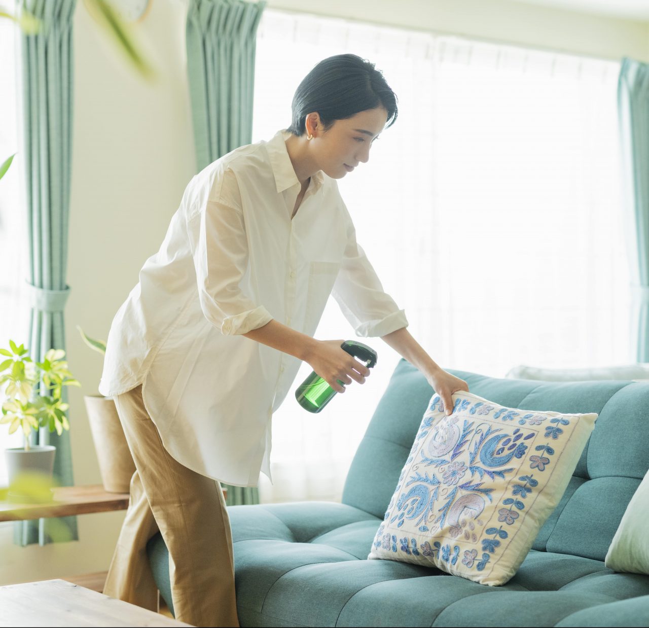 The Mental Health Benefits of Spring-Cleaning