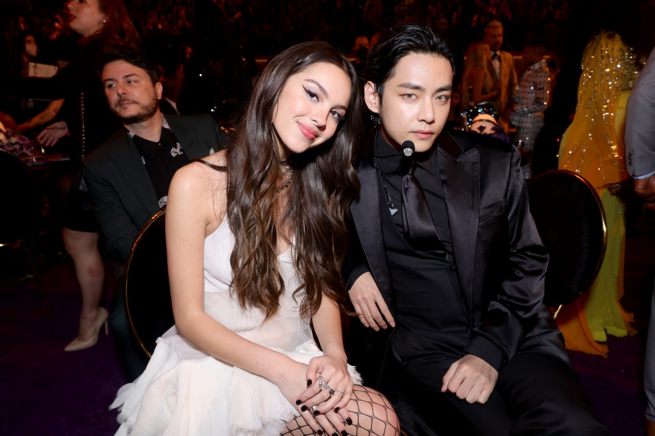 BTS全員出席與 Olivia Rodrigo、Lady Gaga 親密互動！不要錯過這些格林美2022的精彩瞬間