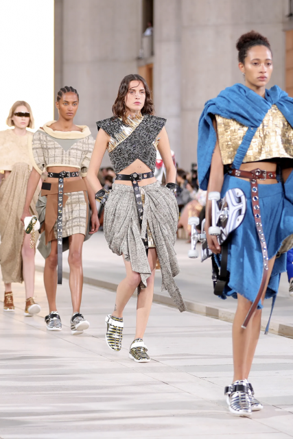 LV時裝展總不讓人失望！Louis Vuitton創意總監私心分享：這七大建築奇觀你一定要認識