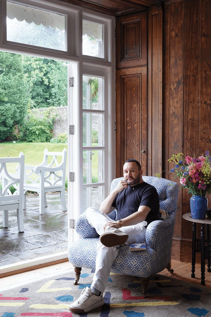 直擊 Fendi 女裝創意總監 Kim Jones 英國 Sussex 別墅 ，成為無休止工作日程的休息之地