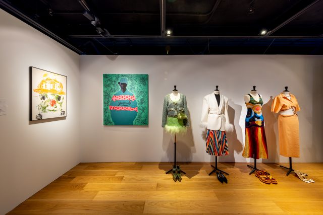 拉近時尚與藝術的距離!NET-A-PORTER 與香港蘇富比聯手策劃「Contemporary Curated Hong Kong」展覽