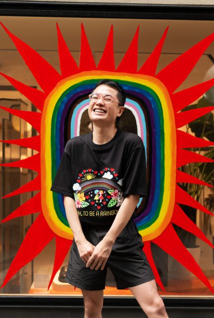 一起度過 Pride Month 同志驕傲月！ COS 舉行本地藝術家 Chow Ciao Chow 展覽