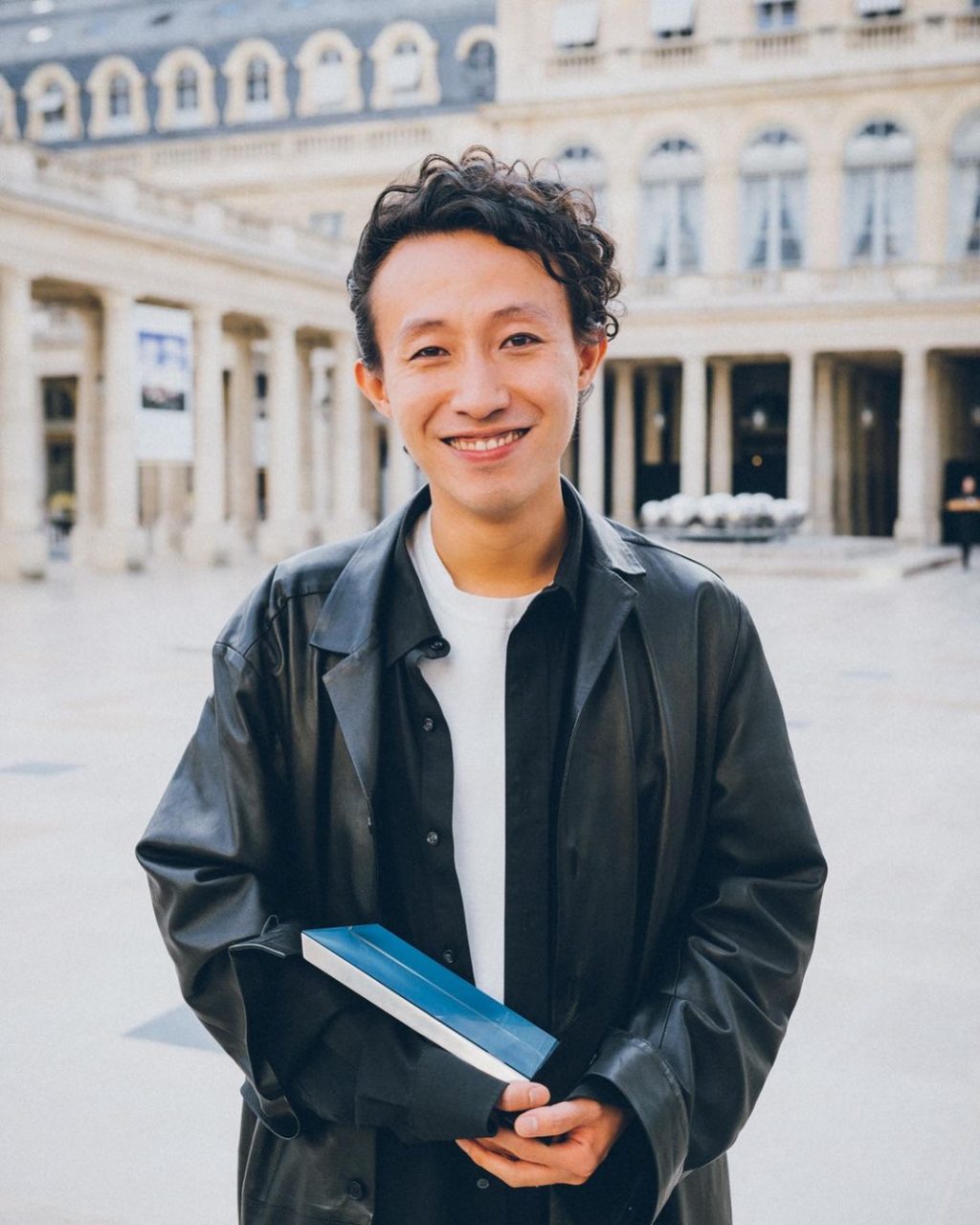 香港設計師 Robert Wun 獲2022 ANDAM 特別獎！更可享有Chanel 總裁Bruno Pavlovsky 一年指導學習奢侈工藝