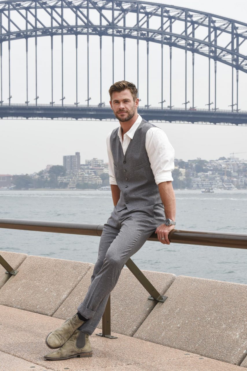 脫下盔甲的「雷神」！6 個你應該從 Chris Hemsworth 身上學到的穿搭秘訣！
