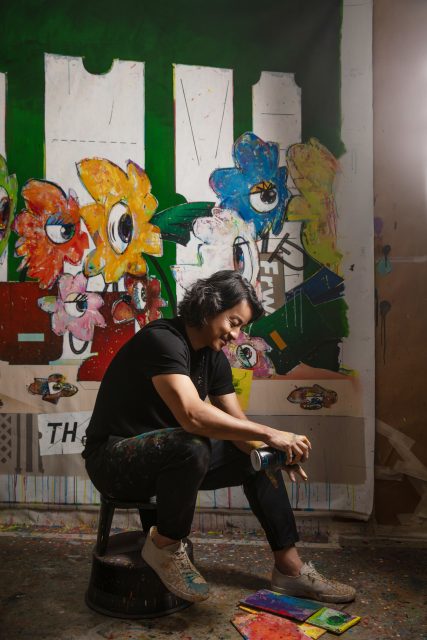 專訪香港藝術家 Michael Lau 細談最新個展 《花園裡》:描繪花朵致敬達文西《最後的晚餐》、梵高自畫像、《論語》等