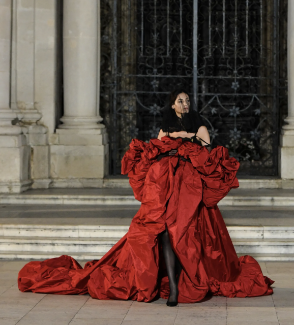 Dolce & Gabbana Alta Moda 高級訂製迎接10週年!群星聚集意大利Sicily 參加為期四天的時裝展慶祝活動