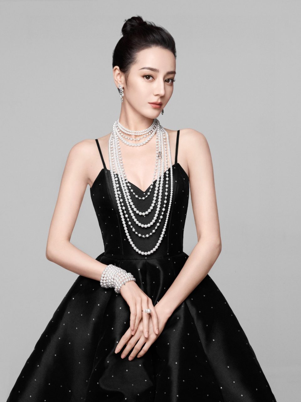 「珍珠之王」 Mikimoto 以 Feather Collection 重新定義美與優雅