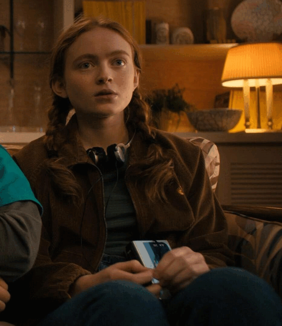 《怪奇物語 Stranger Things》第四季關鍵人物「MAX」 Sadie Sink 原來是時尚寵兒！展現 Chanel、Chopard、Prada、Miu Miu 多個百變造型