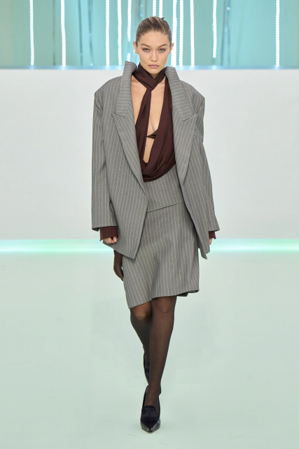 #SummerInVogue 精選8件西裝外套,炎夏也能優雅迷人