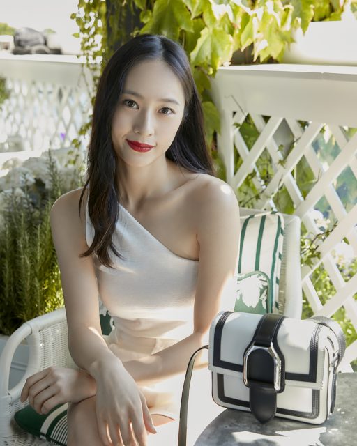 專訪 Ralph Lauren 品牌大使 Krystal 鄭秀晶 | 分享溫布頓之旅、夏日時尚必備單品、與 Jessica 的姊妹情深等