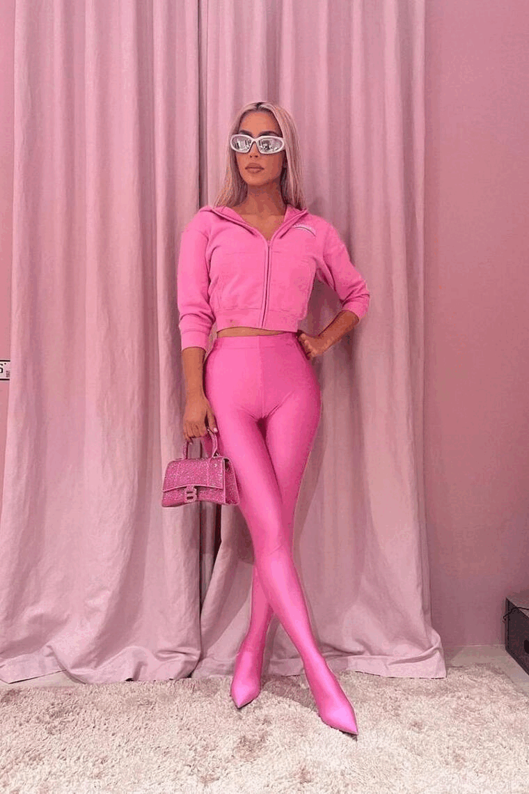 2022 秋冬手袋情報：#Barbiecore 帶領的粉紅狂熱！盤點今季各大品牌值得入手的「芭比粉紅色」手袋