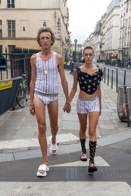 致敬經典延續西太后的不羈與龐克美學 Vivienne Westwood | Spring/Summer 2023