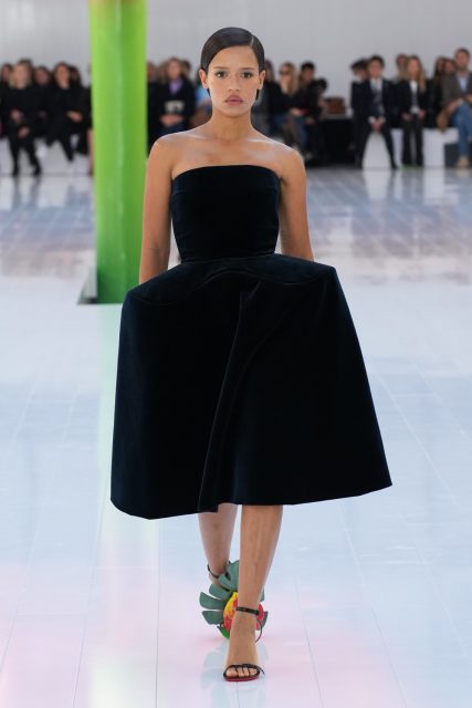 領略大自然的不真實 走進 Loewe 從紅掌暢想的世界 | Spring/Summer 2023