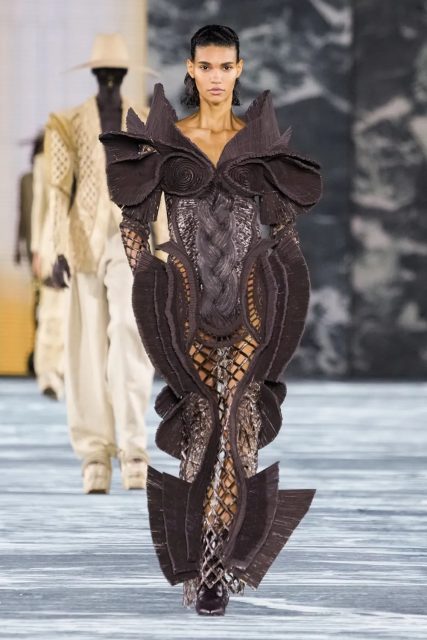 Balmain 朝可持續性邁進,展開一場關於以時尚讓世界重生的探索|Spring / Summer 2023