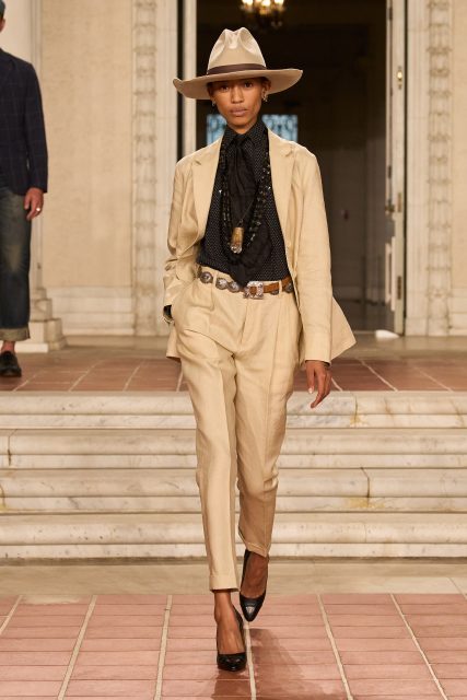 Ralph Lauren 首度在加州舉辦時裝展!JLo、Ben Affleck、名模琦琦及女兒Ella、男神馮德倫等齊聚感受 California Dream | Spring 2023