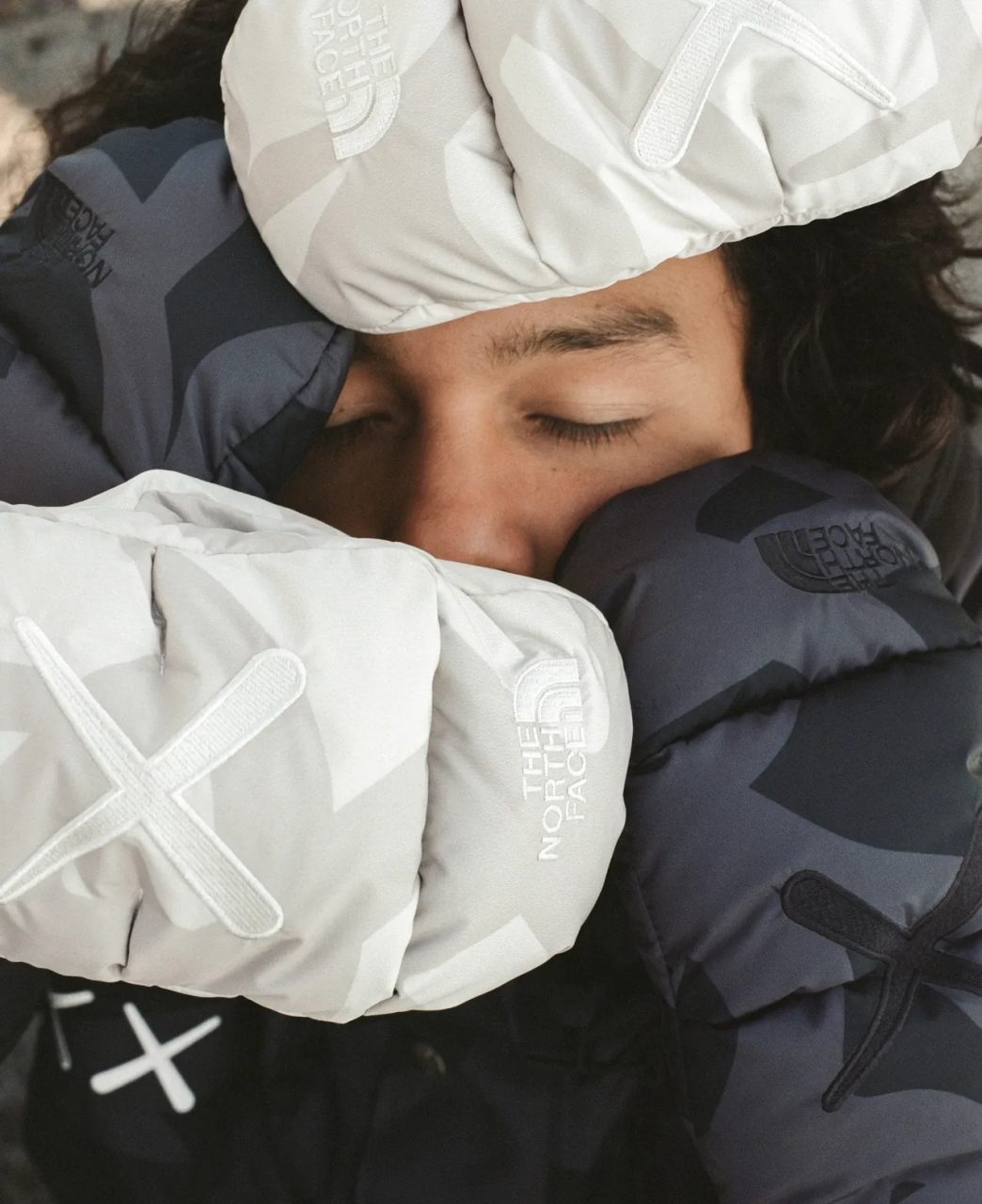 KAWS X The North Face 再度驚喜聯乘！ 結合機能與潮流，2022秋冬合作系列正式登場！