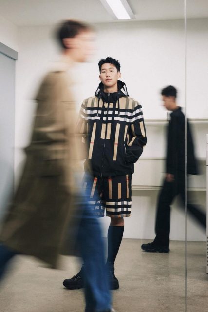 足球員是新一代時尚偶像？Dior與聖日耳曼、Burberry攜手孫興慜，盤點時尚品牌爭相出手的足球跨界合作！