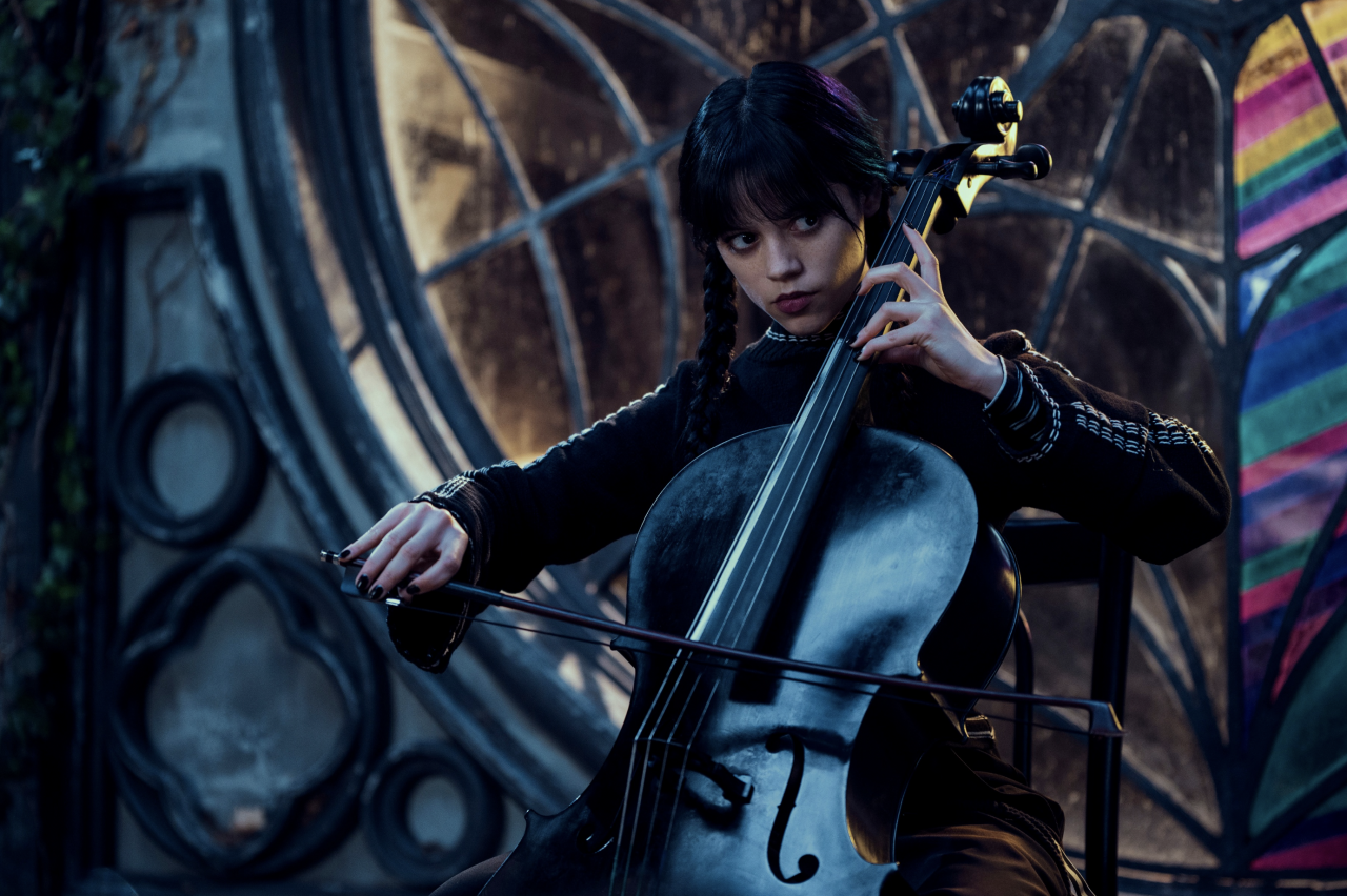Netflix發布《星期三》第二季預告 Wednesday直接與影迷對話：「我慘遭獵殺、被鬼附身、還被網友模仿幾百萬次」