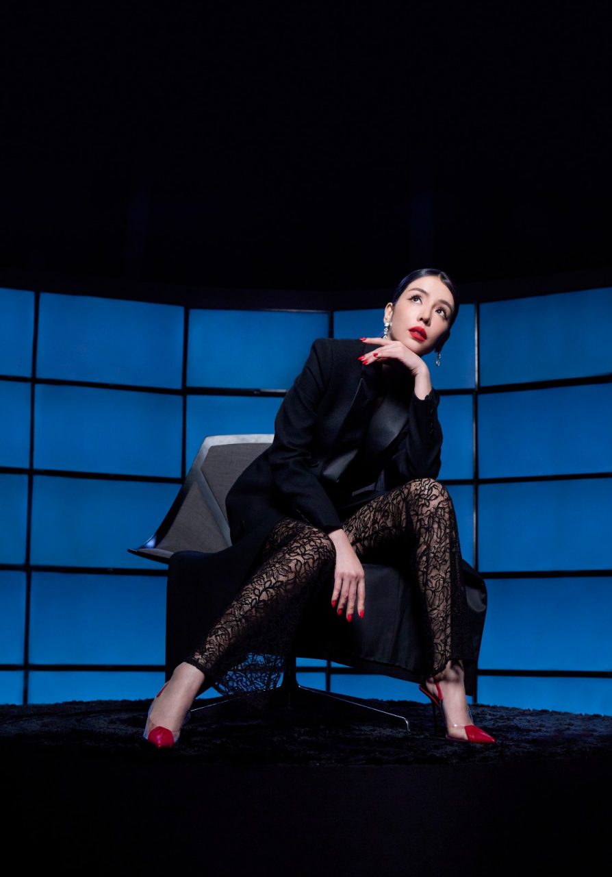 李毓芬 (Tia Lee) 嶄新《再見公主》新歌前奏動畫及時尚影像系列於一個月內創出個人新高！《再見公主》系列最終章將於 12 月 5 日新歌 MV 發佈