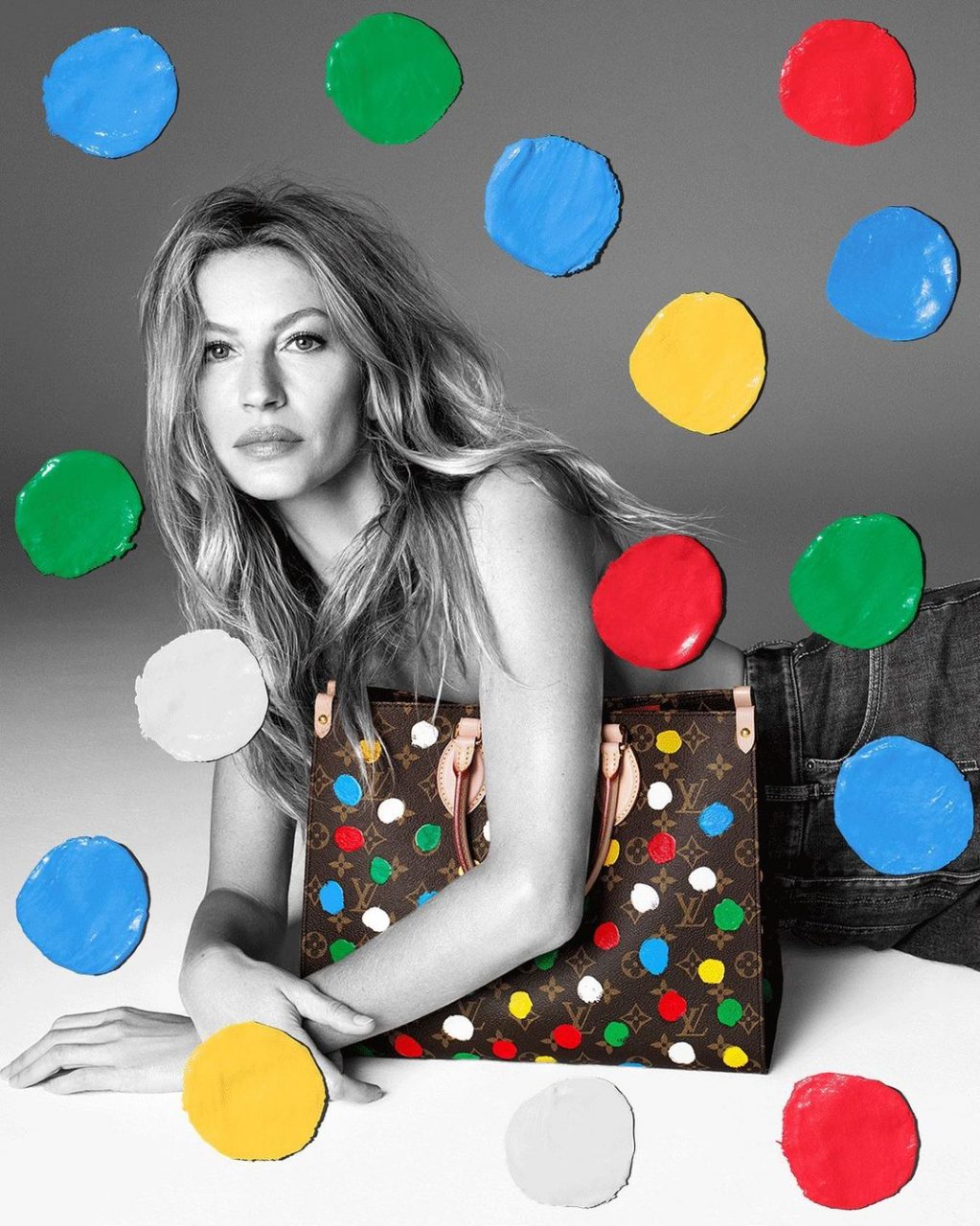 Louis Vuitton x Yayoi Kusama 草間彌生 10年後再度打造歷史性設計！傳奇超模 Gisele Bündchen 演繹第一波時尚廣告