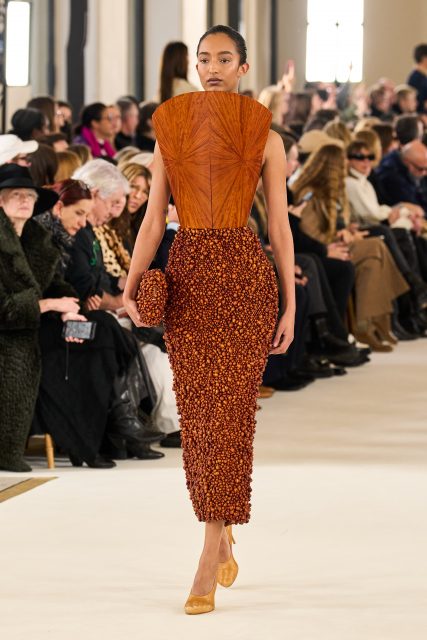 5 Things To Know About Schiaparelli’s Dante-Inspired SS23 Couture Show