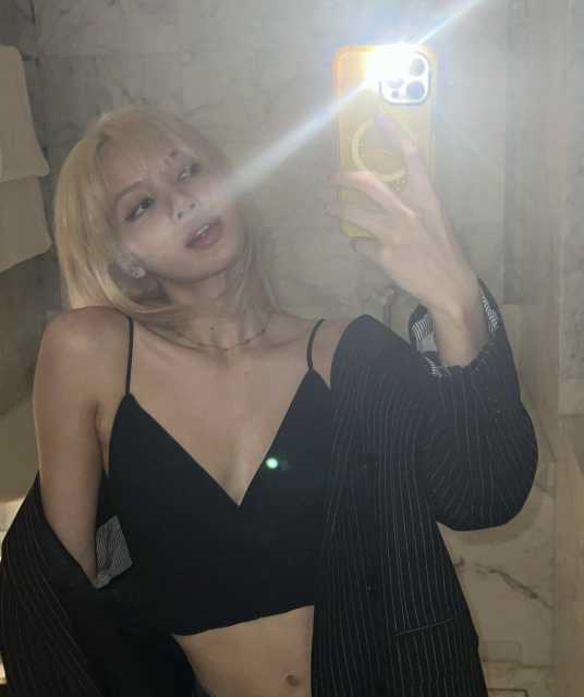 8部曲彩妝增添你的性感嫵媚感:如何複製大熱”Shower Makeup”?