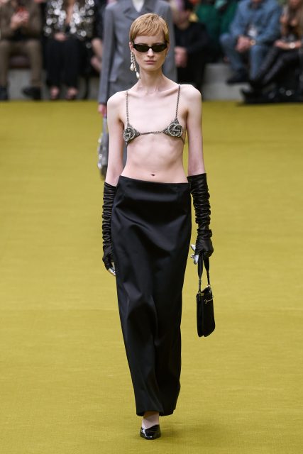 Gucci 重拾 Tom Ford 時期的輝煌歲月｜Fall / Winter 2023