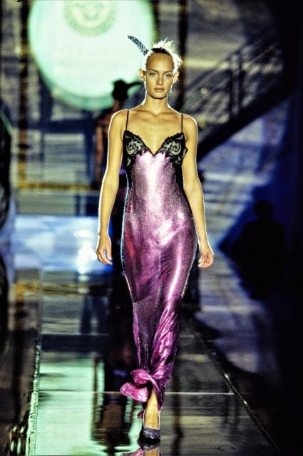 5 Things To Know About Amber Valletta