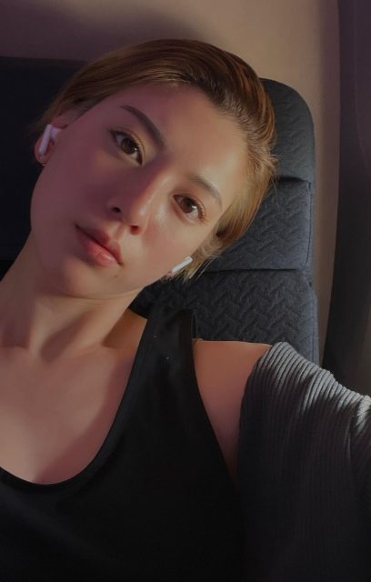 你從什麼時候開始認識三吉彩花?早在《今際之國》和《說好不哭》之前,她16歲就獲電影新人獎 還是日本公認廣告美少女!