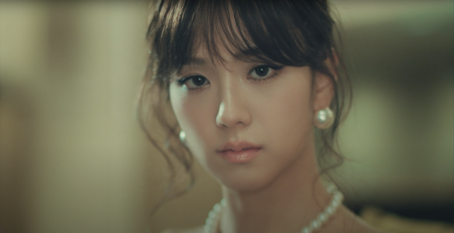 Jisoo 首張SOLO專輯《ME》正式問世！預售突破130萬創新紀錄 向粉絲展現不一樣的自我