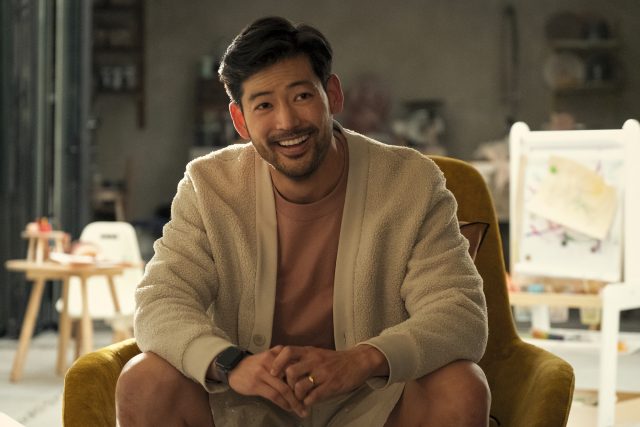Netflix 神劇《Beef 齮齕人生》沒有藝術天賦老公 Joseph Lee 戲外竟然是才華型男藝術家!你需要知道有關他的一切